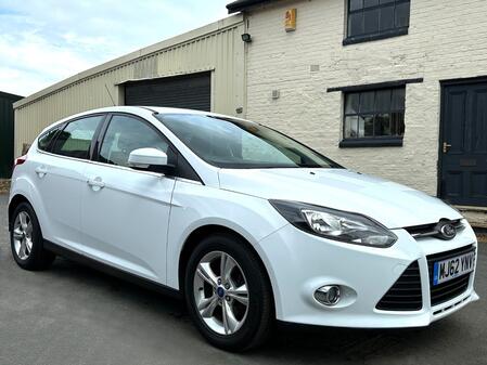 FORD FOCUS 1.0 T EcoBoost Zetec